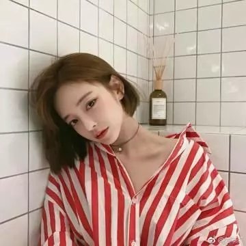 异形：圣地海报